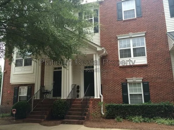 244 Village Square Dr, Woodstock, GA 30188