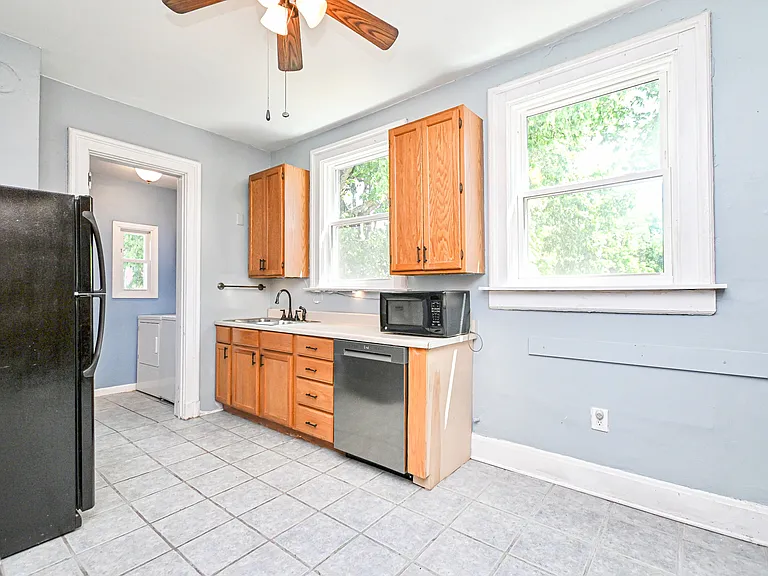 4264 Williamson Pl #2 — Photo 4