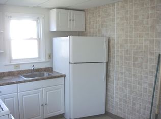 414 Powell St #B, Gloucester City, NJ 08030