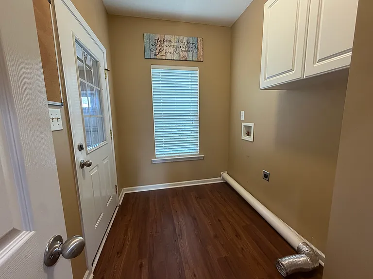 104 Witherspoon Ct — Photo 13