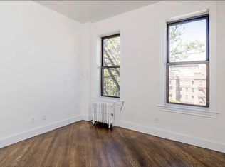 119 W 15th St #2FF, New York, NY 10011