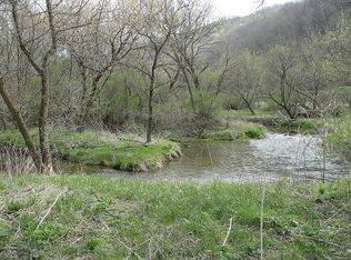 E4500 Newton Rd, Viroqua, WI 54665