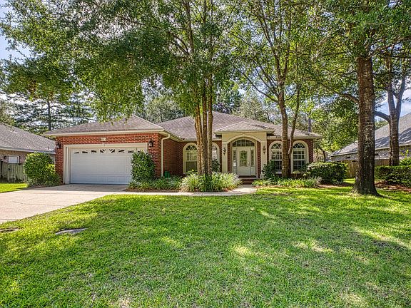 2nd image of 811 Coldwater Creek Cir W