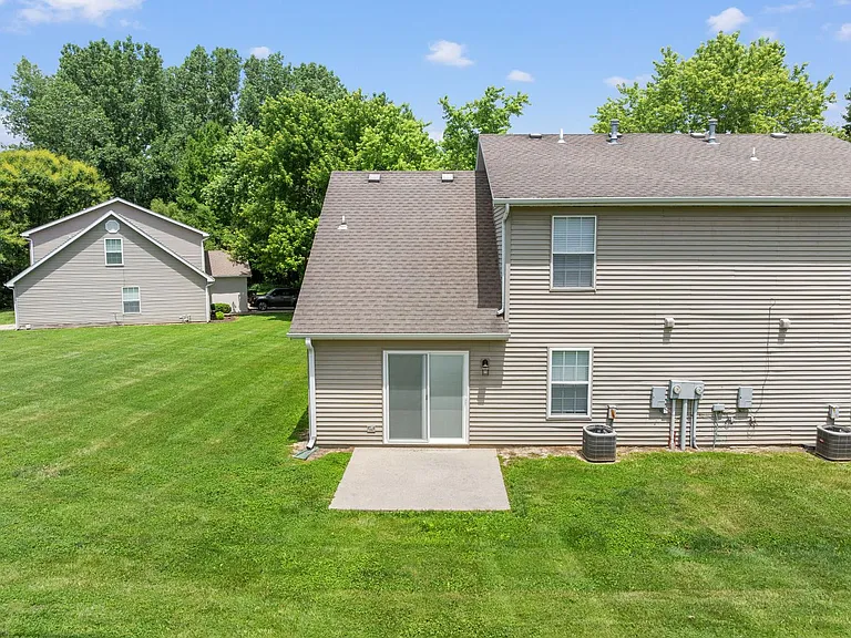 4410-4412 Cheryl Ct. — Photo 36