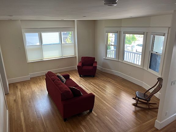 Front formal living room. Lots of natural light.