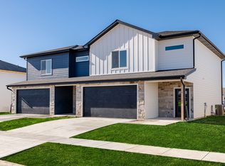 10121 S 33rd St #2, Roca, NE 68430