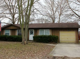 111 Chaparral St, Watson, IL 62473