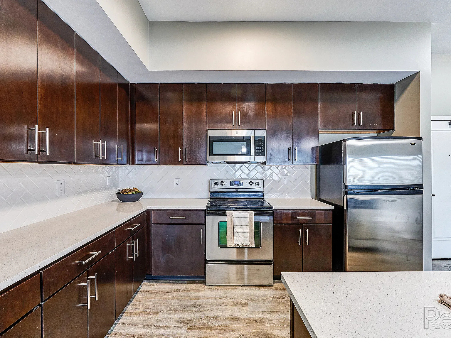 Zona Rosa Apartments — Photo 2