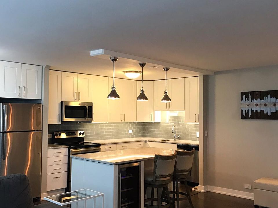 1st image of 3550 N Lake Shore Dr APT 1721