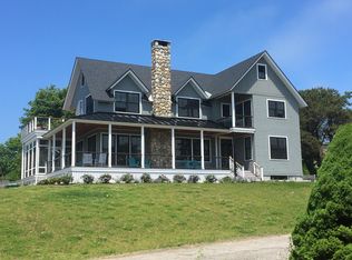 7 1st St, Biddeford, ME 04005