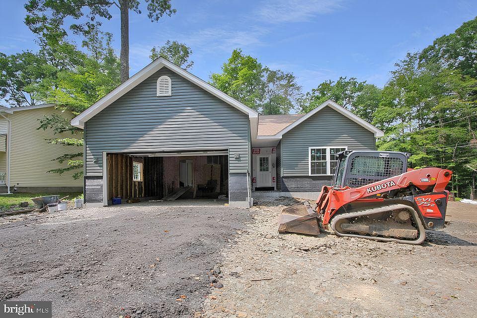 1st image of 22 Basil Rock Ct