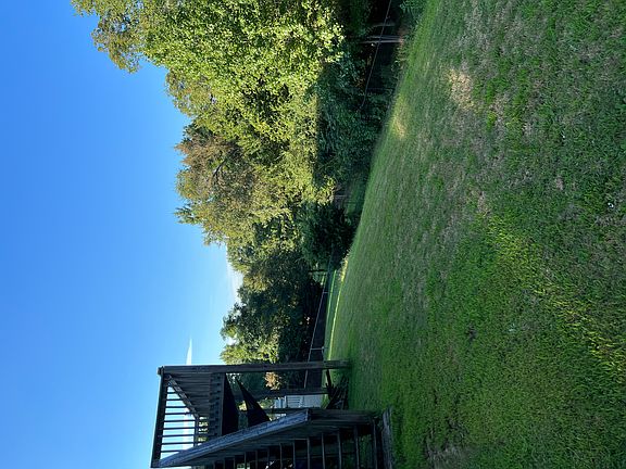 4th image of 4886 Orchard Hill Dr