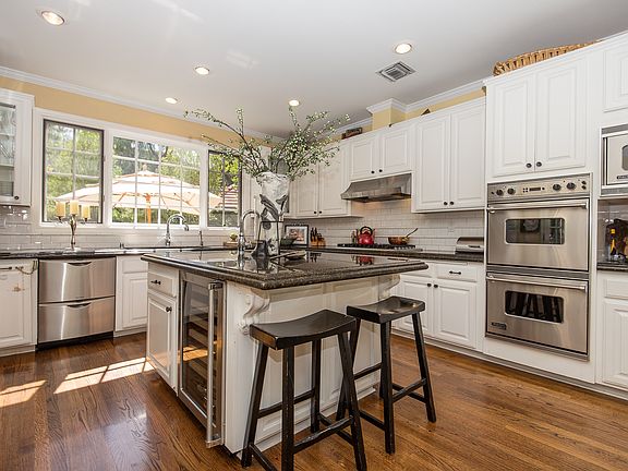 2nd image of 29148 Old Mill Creek Ln