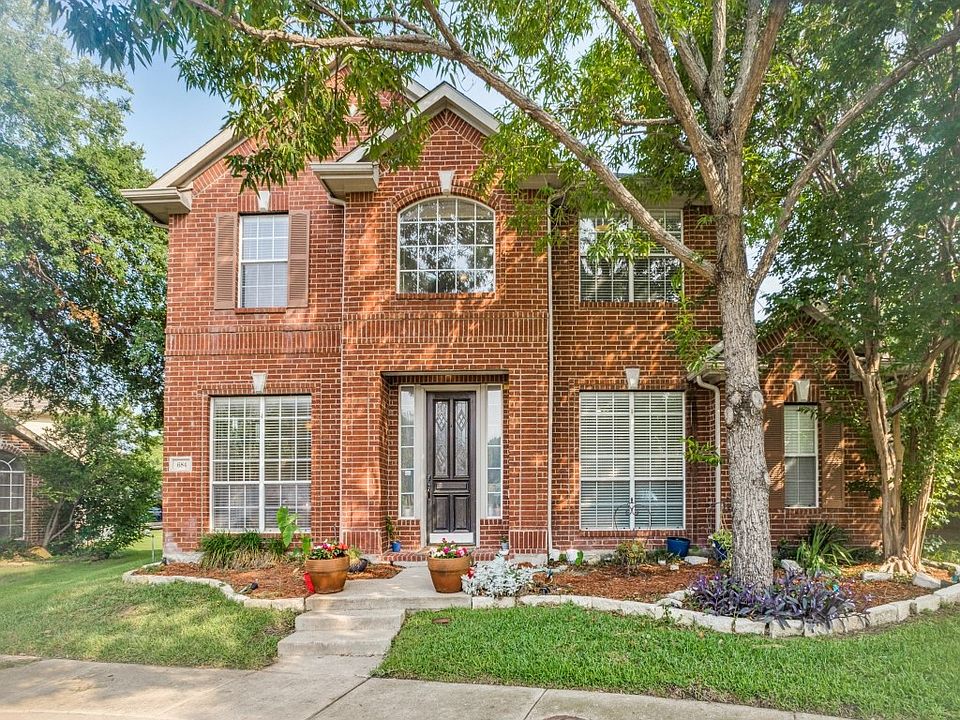 1st image of 684 Danielle Ct