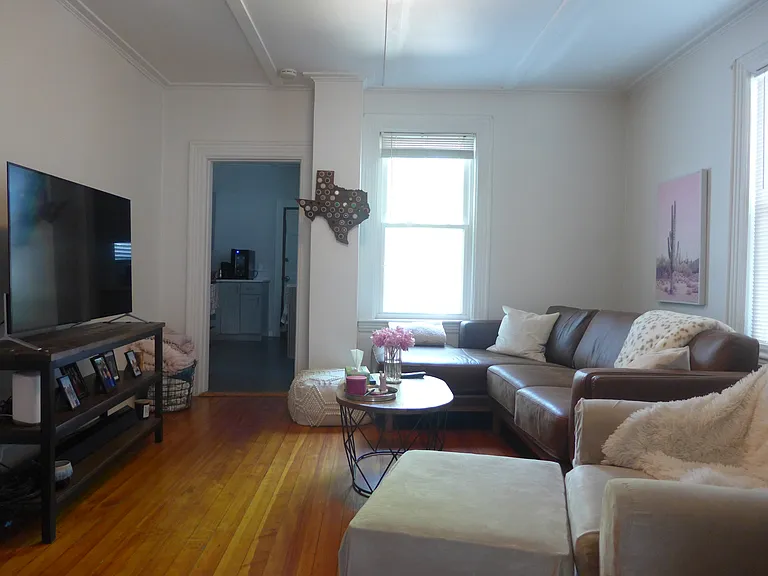 255 Derby St #1 — Photo 6