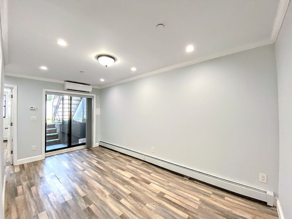 1st image of 48-40 42nd St #1