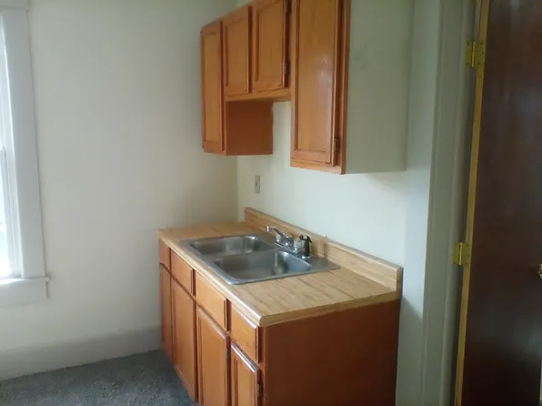 112 Sherman St #9, Kent, OH 44240