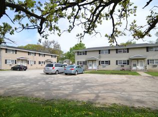 13 E Zarley Blvd, Joliet, IL 60433