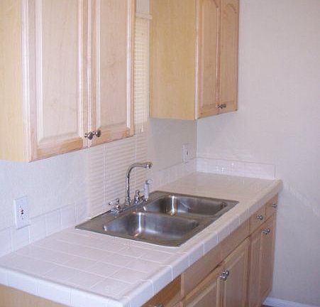 4th image of 2274 Kearney Ave APT 07