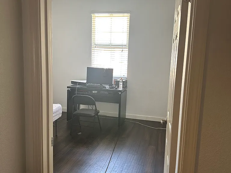708 Portside Pl — Photo 20