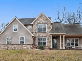 1087 Geigertown Rd, Birdsboro, PA 19508