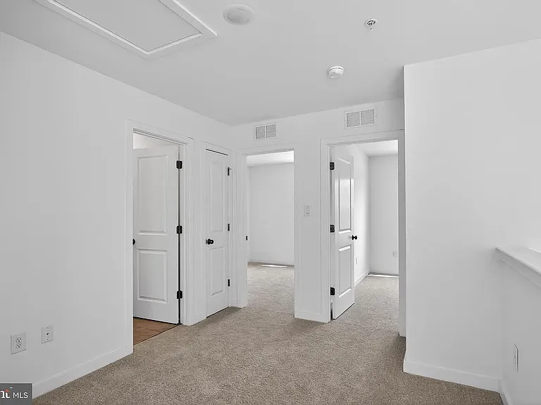236 Clement Loop — Photo 21