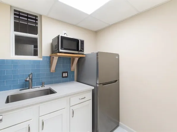 2314 Palisade Avenue image 42 of 49