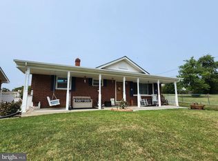 1221 Woodside Ave, Front Royal, VA 22630