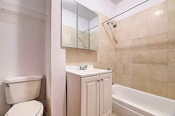 Rented by REAL New York | media 15