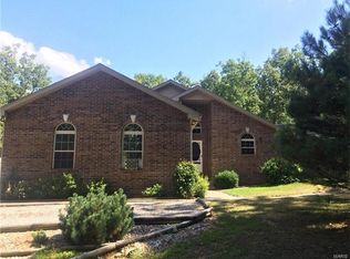 22959 Garland Ln, Lebanon, MO 65536