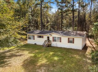 1093 Lawrence Church Rd, Pembroke, GA 31321