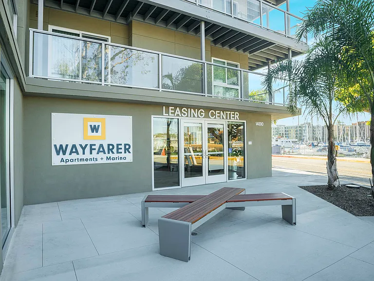 Wayfarer Apartments + Marina — Photo 29