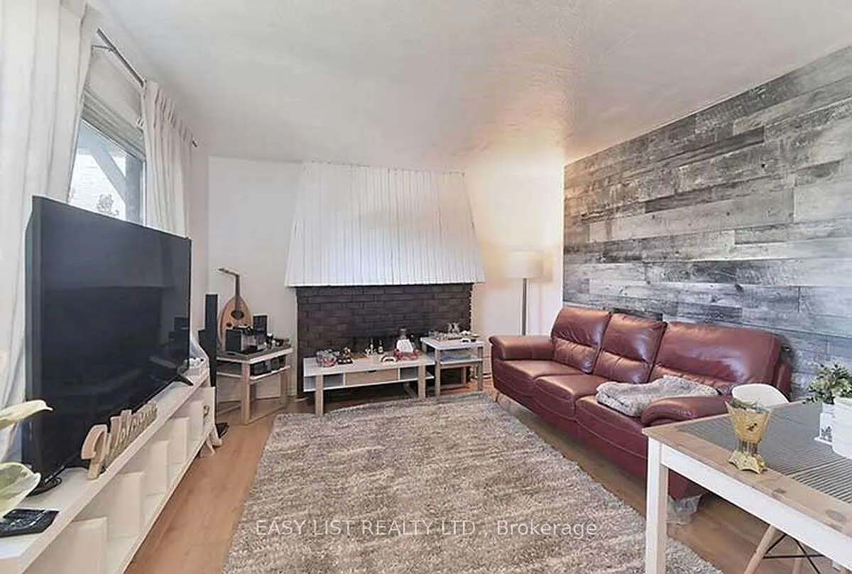 3 bed, $2,550 — Photo 3