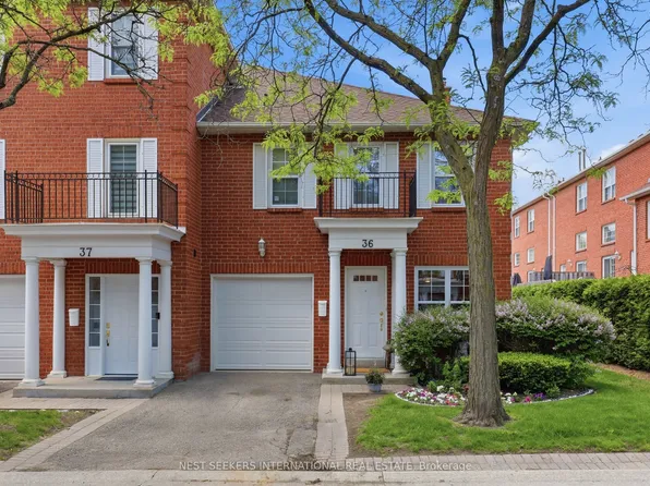 36 Stornwood Ct, Brampton, ON L6W 4H5