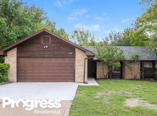 6217 Gettysburg Dr, Arlington, TX 76002