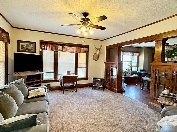 2nd image of 511 California St