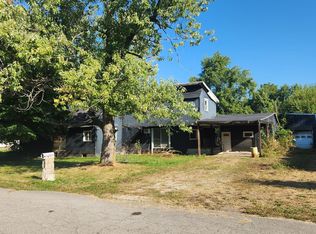 1800 S R St, Elwood, IN 46036