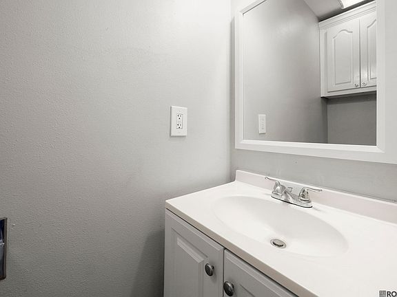 5th image of 8720 Lockhart Rd