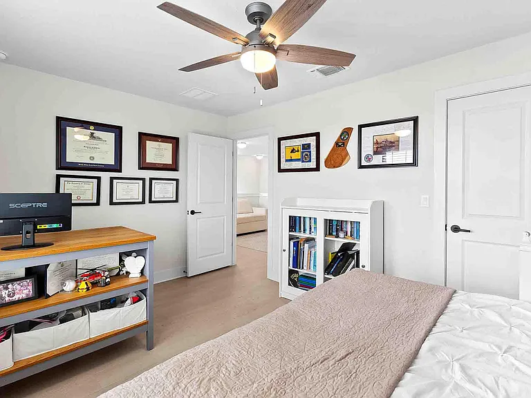 7910 Ella Lee Ln — Photo 31