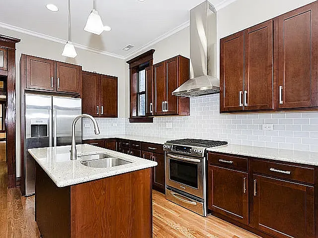 2632 N Washtenaw Ave #2 — Photo 10
