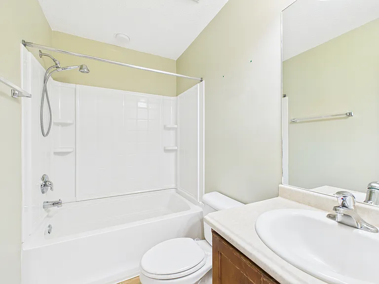 129 Grandview Dr — Photo 22
