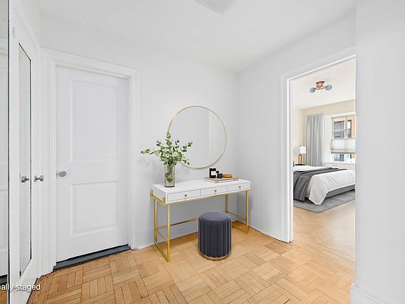 4th image of 150 Central Park S #510