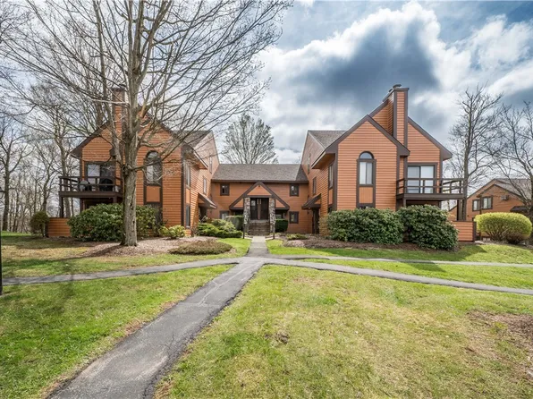 2805 Swiss Mountain Dr, Champion, PA 15622