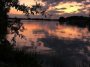 538 Poplar Grove Ln, Port Haywood, VA 23138