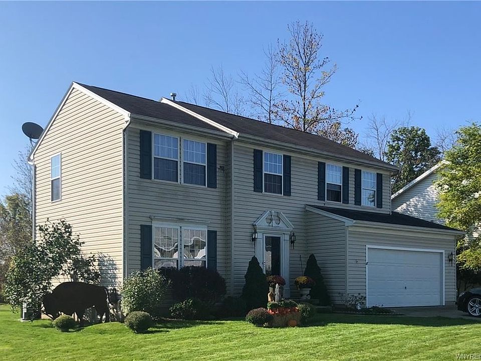 1st image of 235 South Ln
