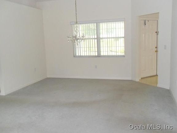 5th image of 4189 NE 33rd Ave