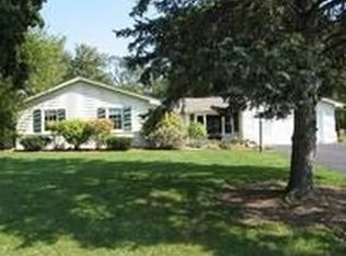 1205 Delles Rd, Wheaton, IL 60189