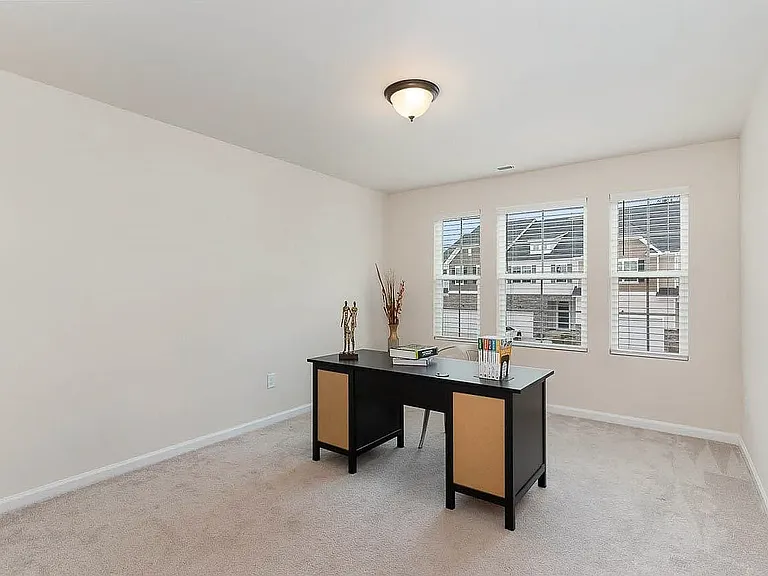 1332 Southpoint Trl — Photo 13