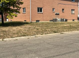 898 Byron Ave APT B, Columbus, OH 43227