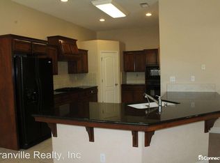2874 E Niles Ave, Fresno, CA
